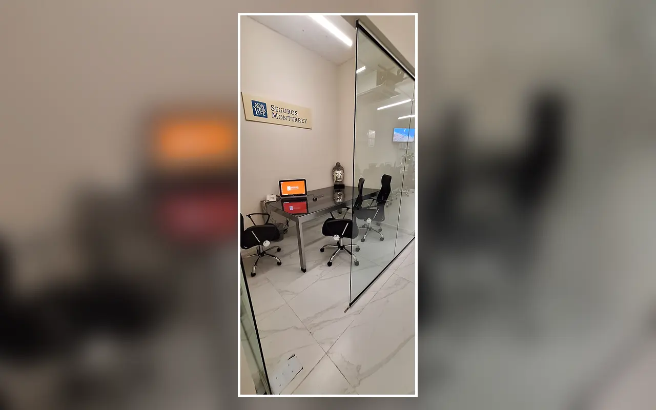 Área de trabajo de JCYA y Asociados